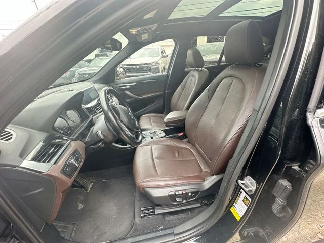 Used 2018 Black BMW sDrive28i image 22