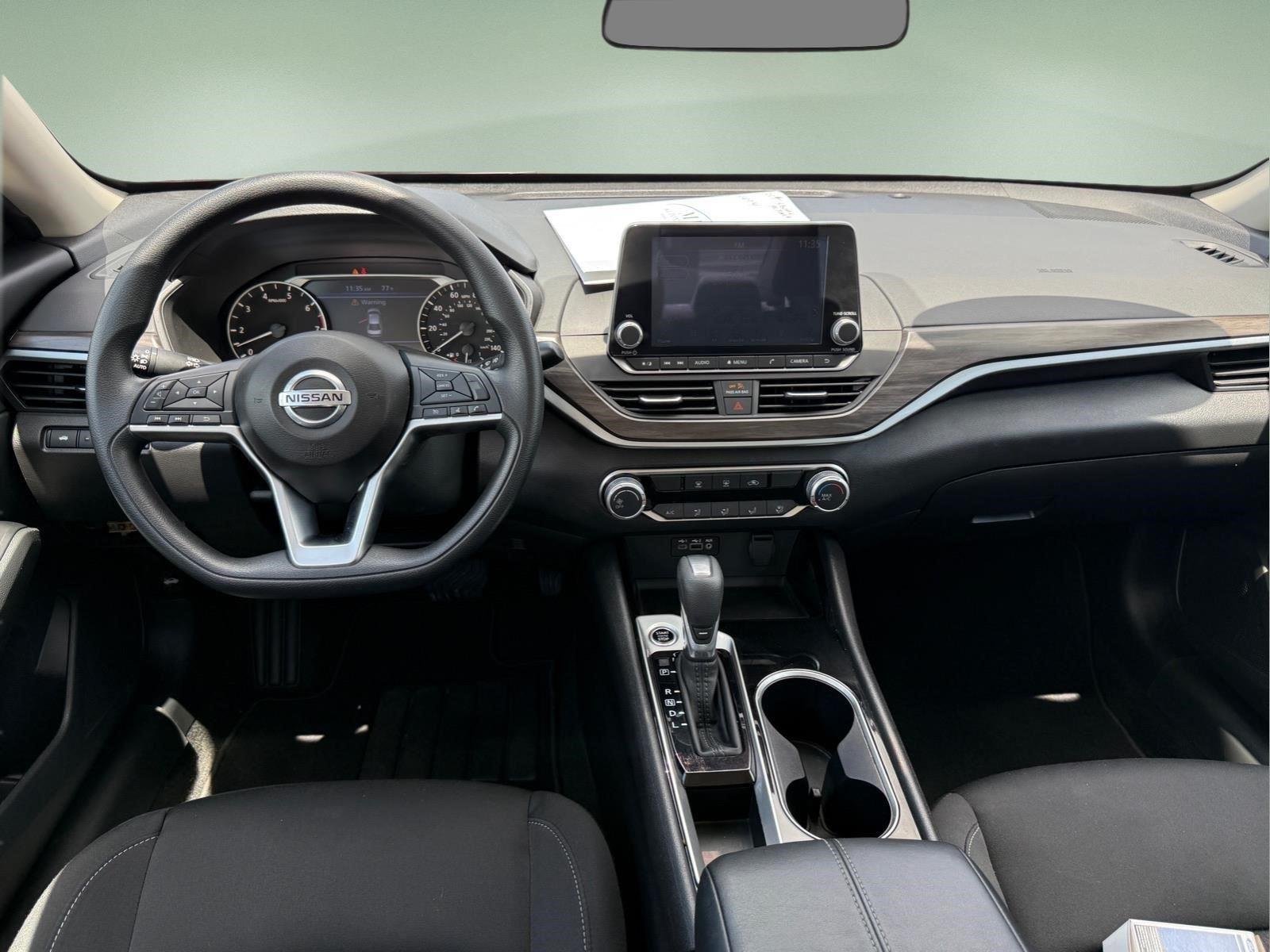 Used 2024 Scarlet Ember Nissan 2.5 SV image 15