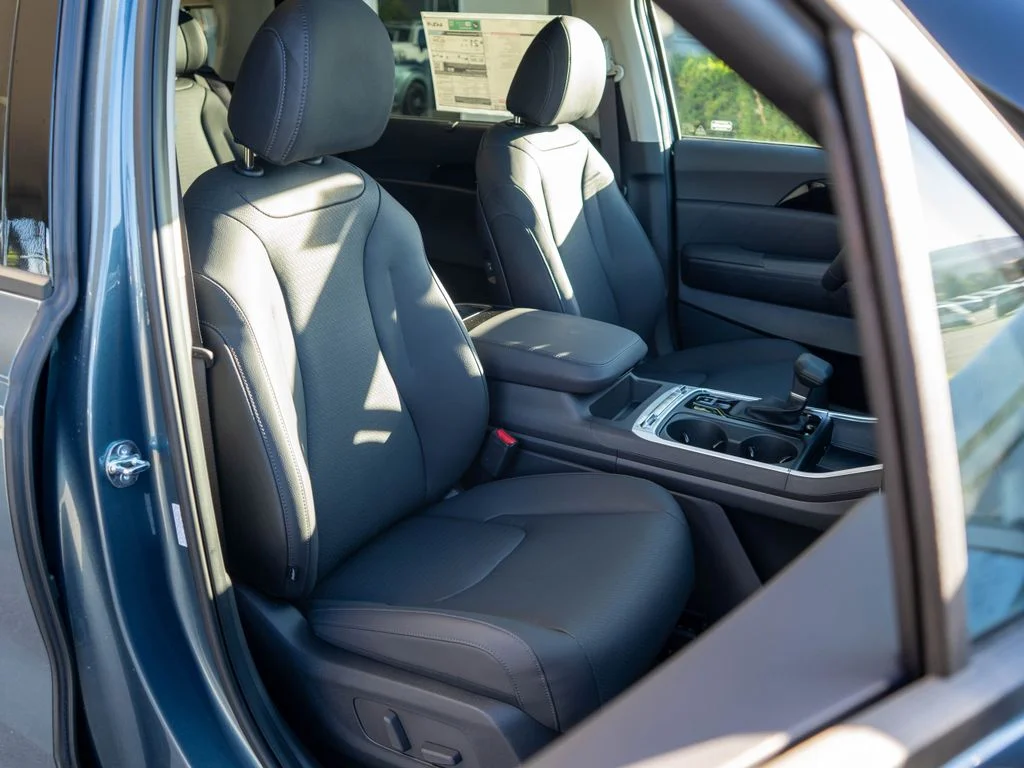 New 2026 Astra Blue Kia SX Prestige image 9