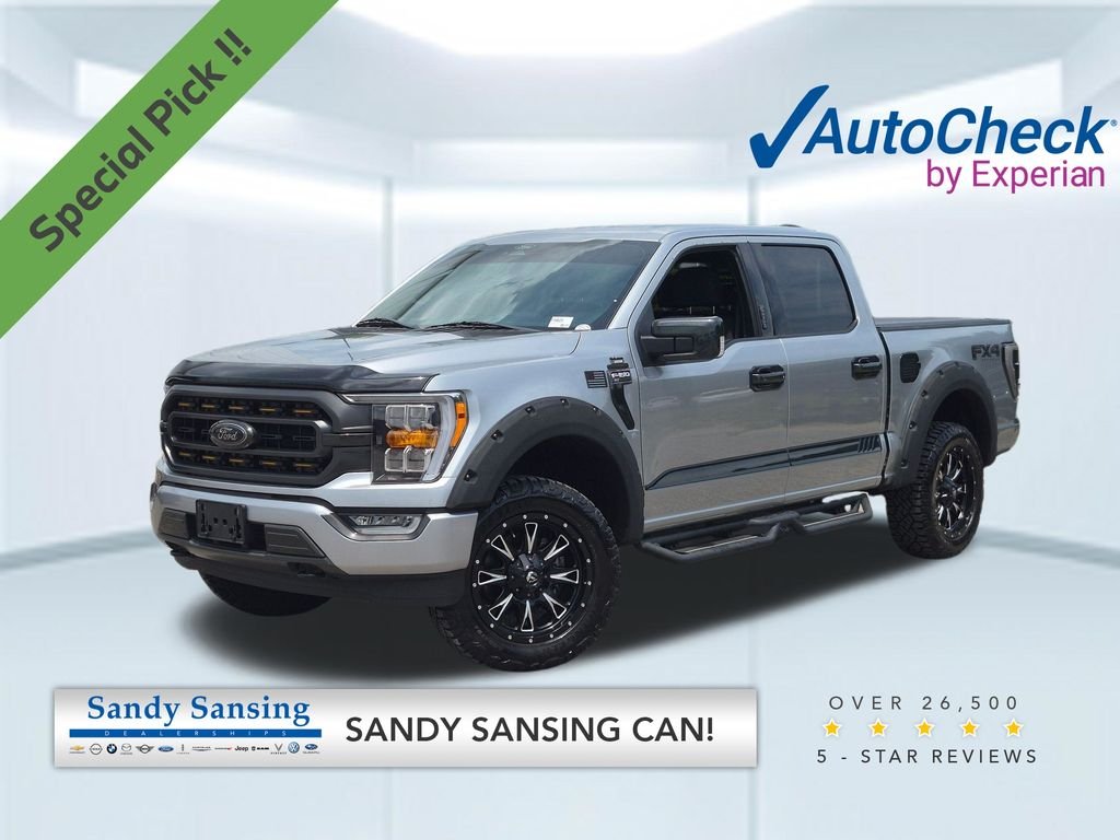 Used 2022 Silver Ford XLT image 1