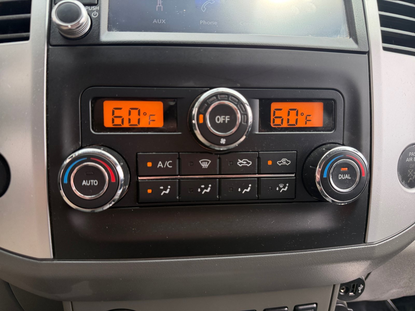 Used 2020 Arctic Blue Metallic Nissan SV image 20