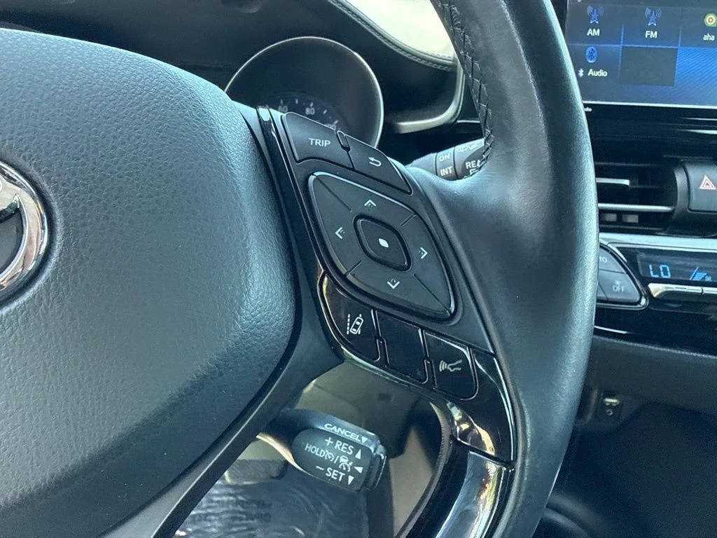 Used 2018 Blue Eclipse Metallic Toyota XLE Premium image 12