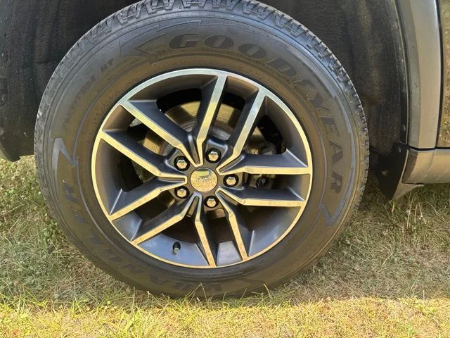 Used 2018 Black Jeep Limited image 11