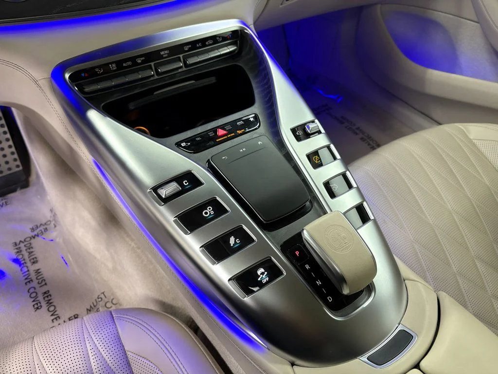 Used 2022 MANUFAKTUR Diamond White Metallic Mercedes-Benz Base image 16