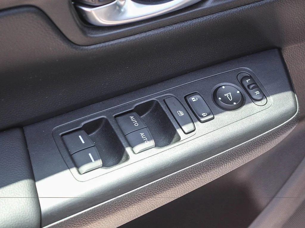 2023 Honda CR-V EX - Photo 21