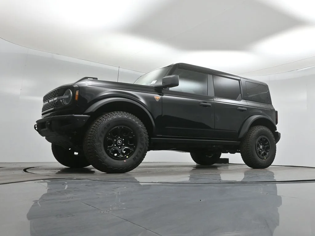 New 2026 Shadow Black Ford Badlands image 44