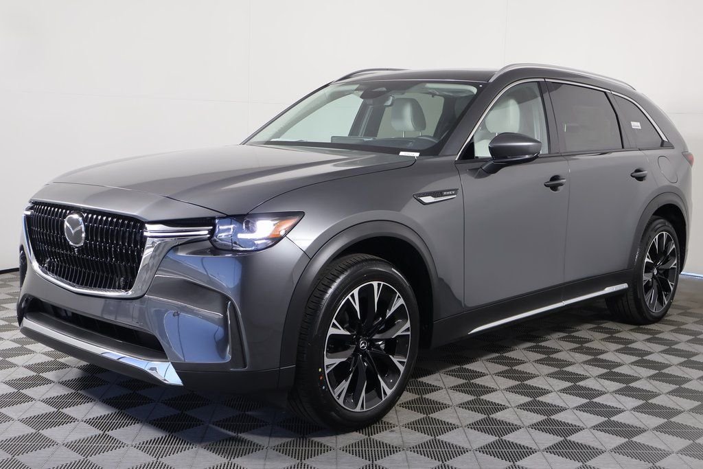 2026 Mazda CX-90 PHEV Premium Plus Package's photo