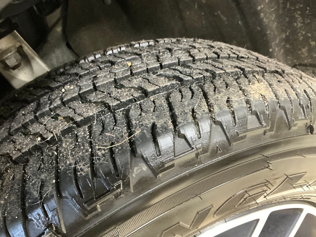Used 2022 Black Jeep Limited image 12