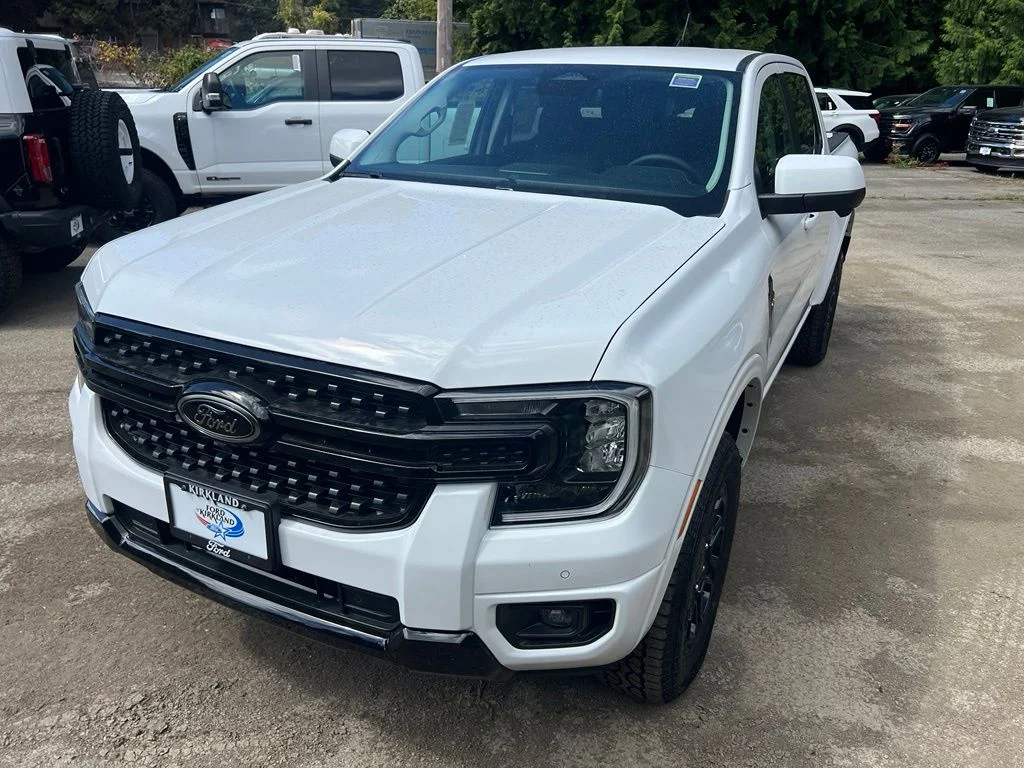 New 2026 Oxford White Ford Lariat® image 3
