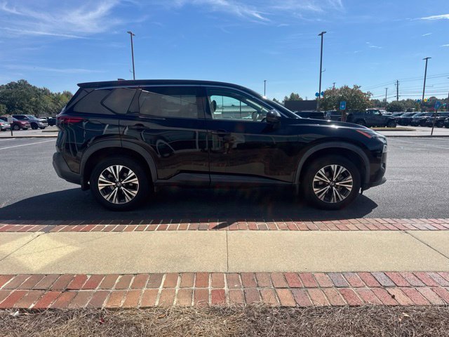 Used 2021 Black Nissan SV image 5