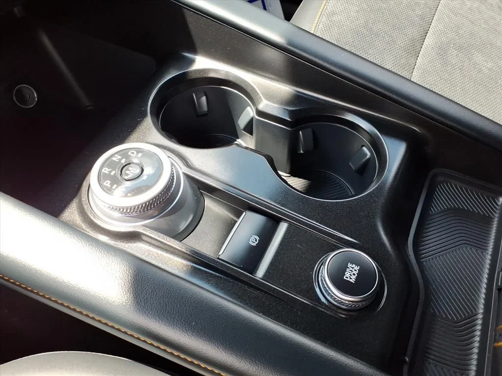 New 2026 Star White Metallic Tri-Coat Ford Tremor® image 23