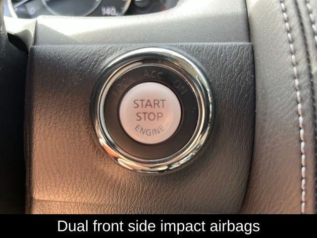 Used 2020 White Nissan Platinum image 41