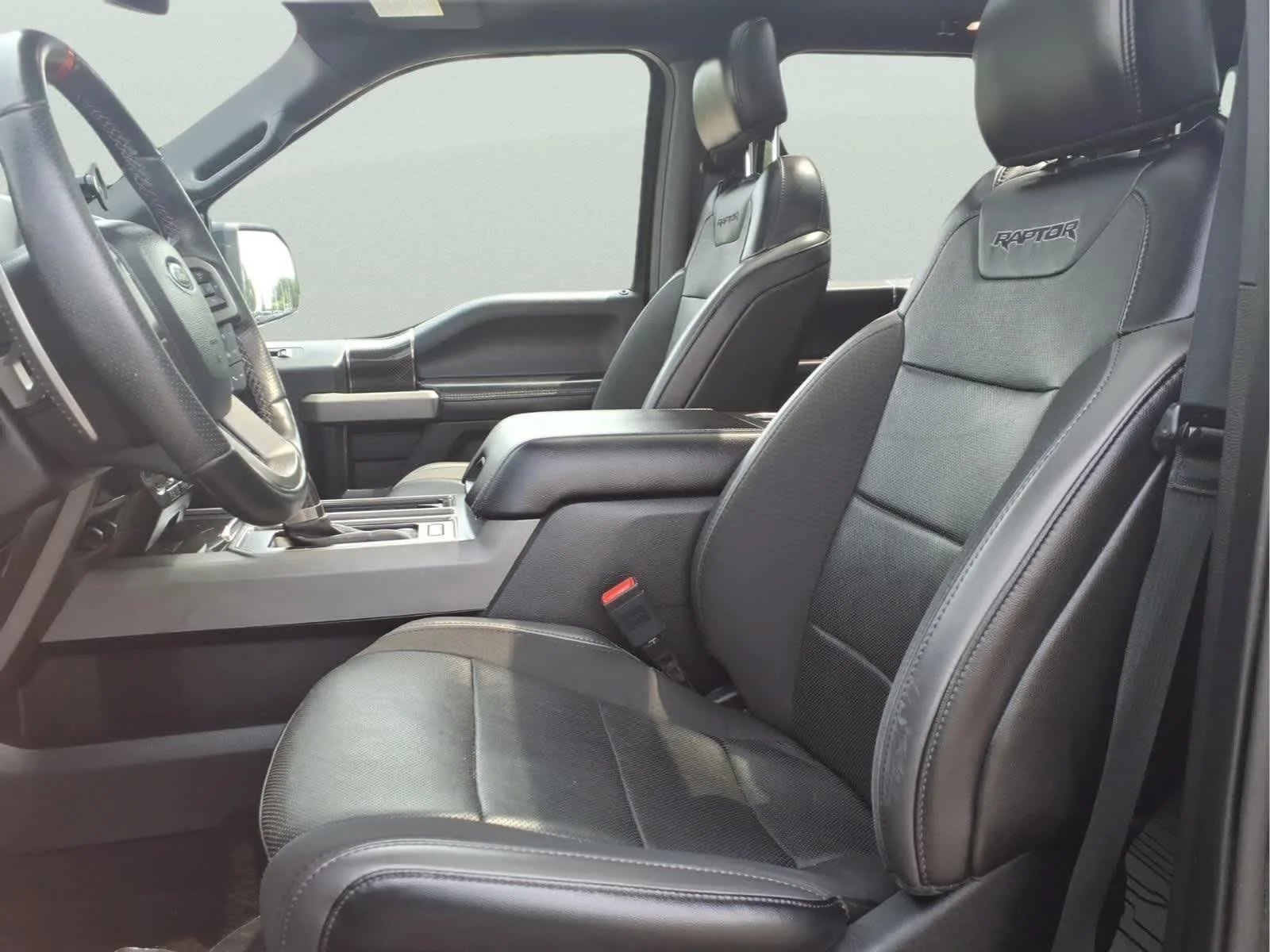 Used 2019 Agate Black Ford Raptor image 15