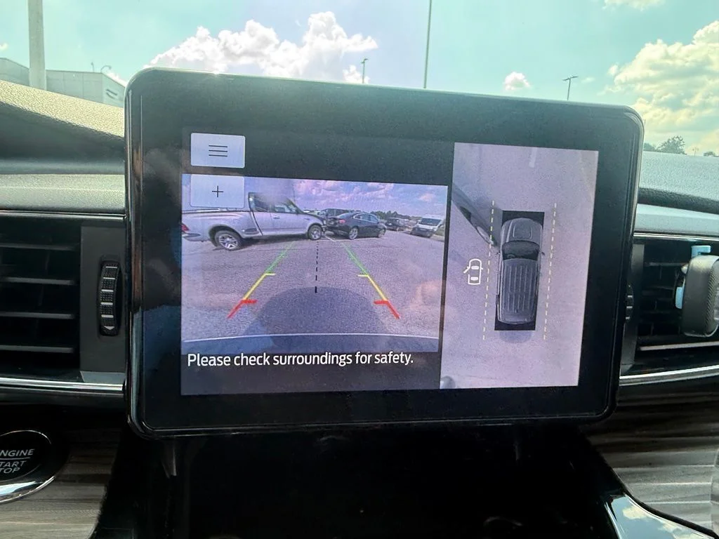 Used 2023 Gray Ford Limited image 11