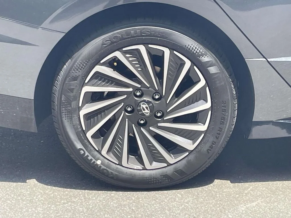 New 2026 Gray Hyundai Limited image 7