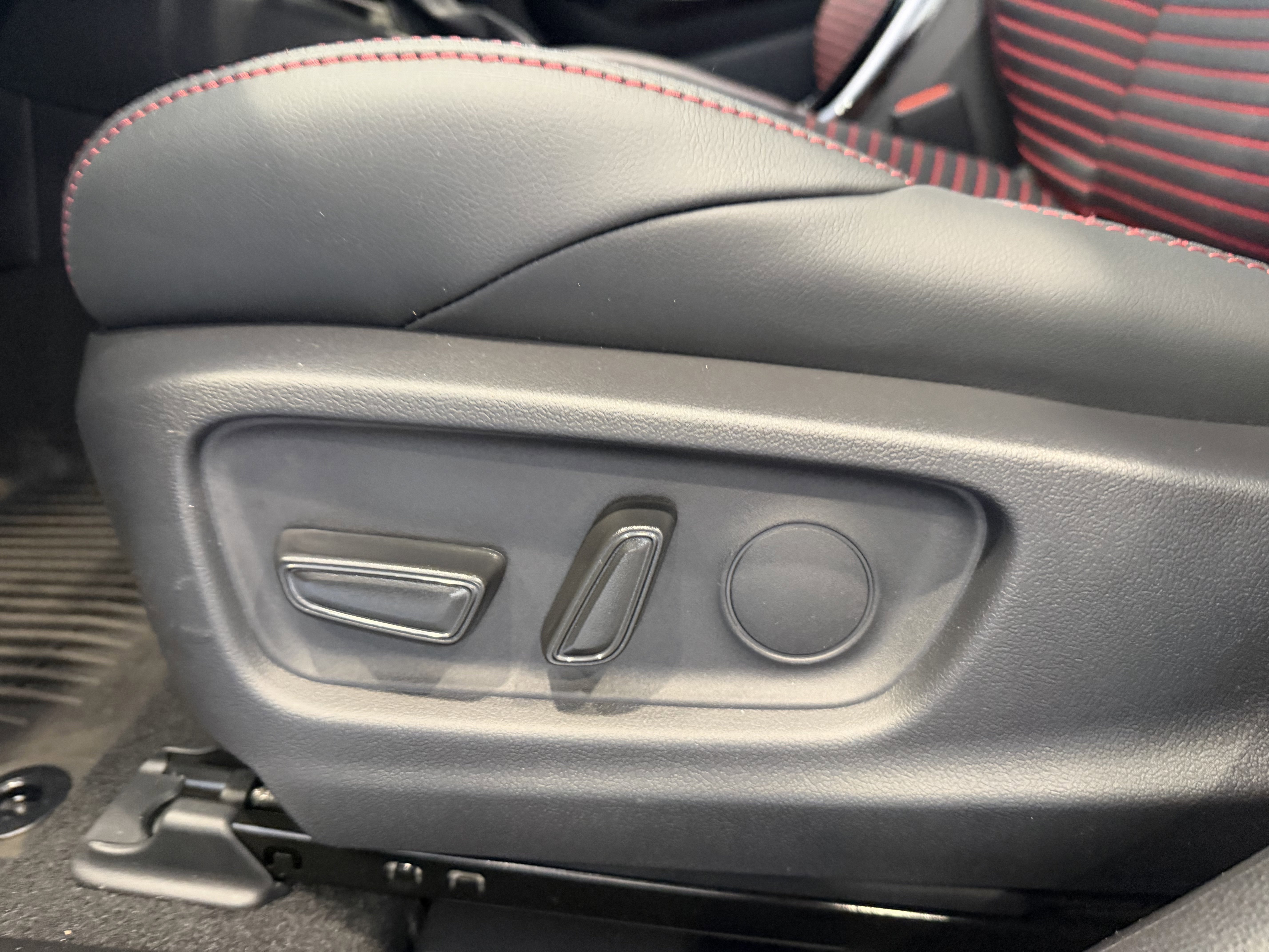 2026 Toyota Corolla XSE - Photo 53