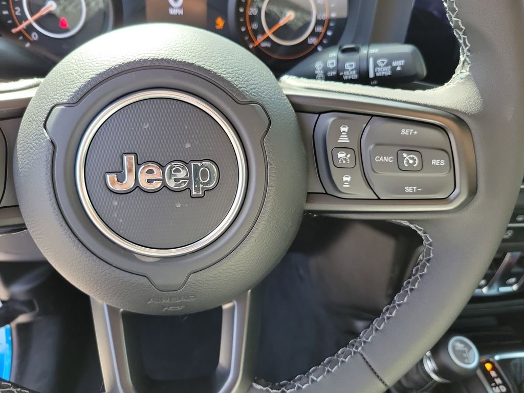 New 2026 Hydro Blue Pearl-Coat Exterior Paint Jeep Sport S image 19