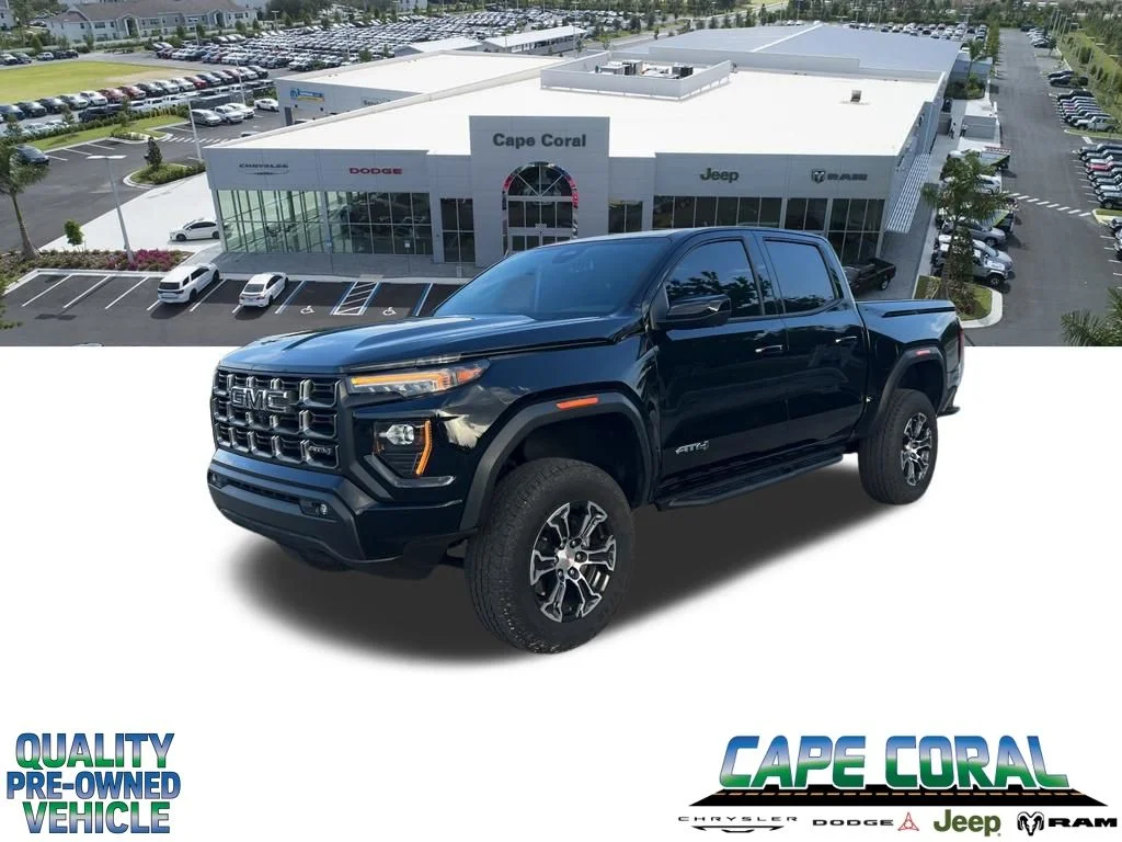 2025 GMC Canyon 4WD AT4 Crew Cab Short Box's photo
