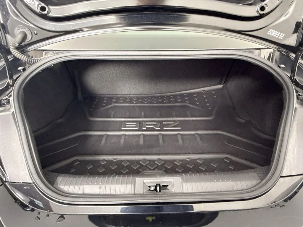 Used 2022 Crystal Black Silica Subaru Limited image 22