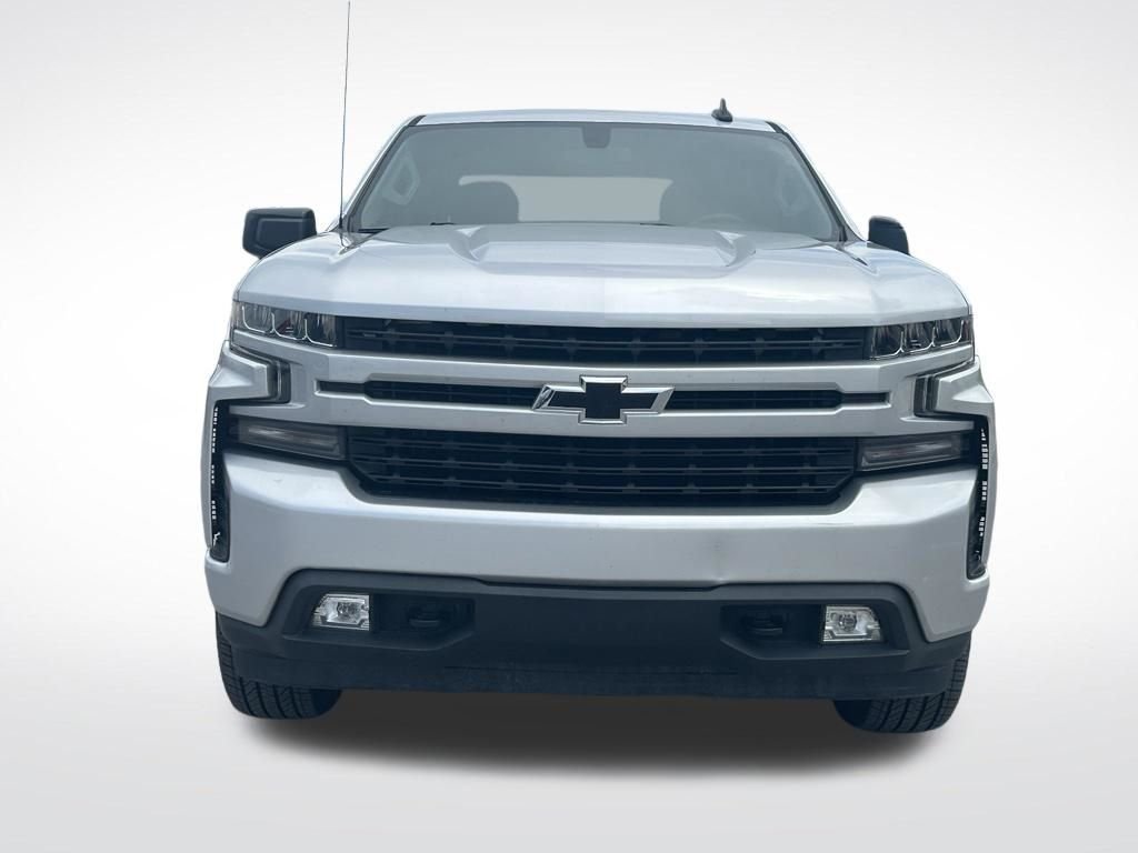 Used 2020 Silver Chevrolet RST image 10