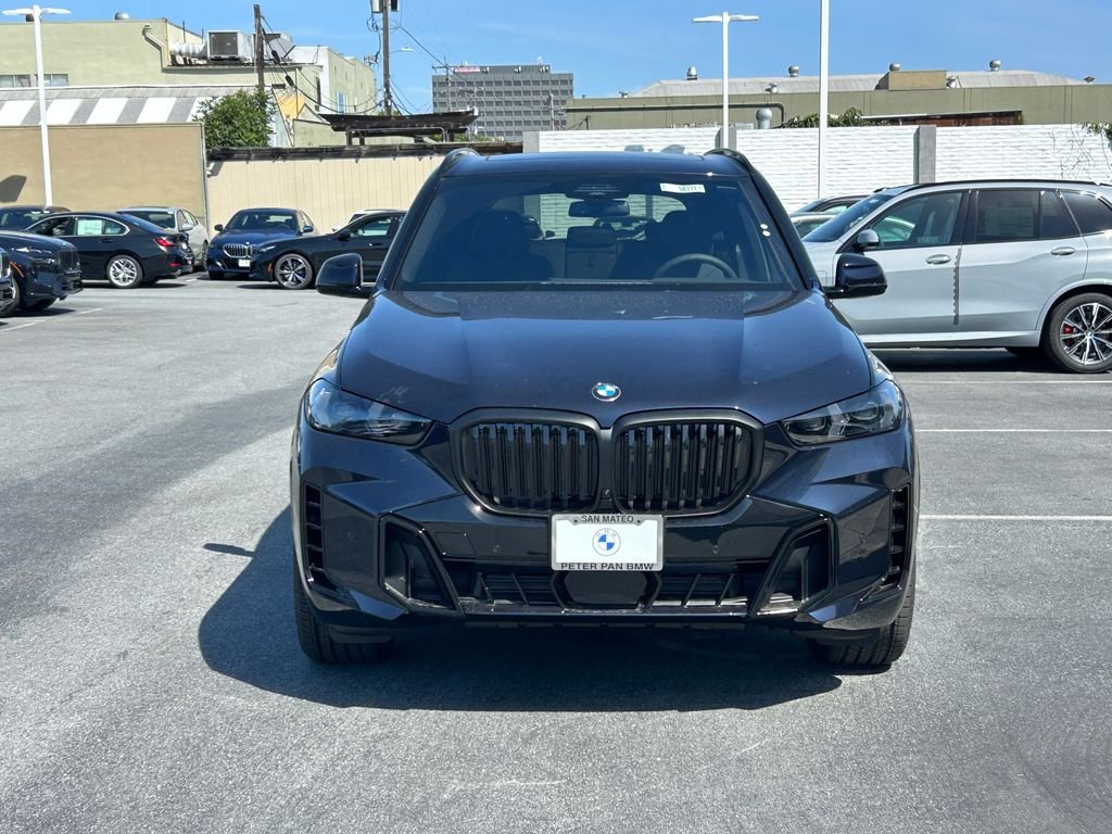 New 2026 Carbon Black Metallic BMW xDrive40i image 8