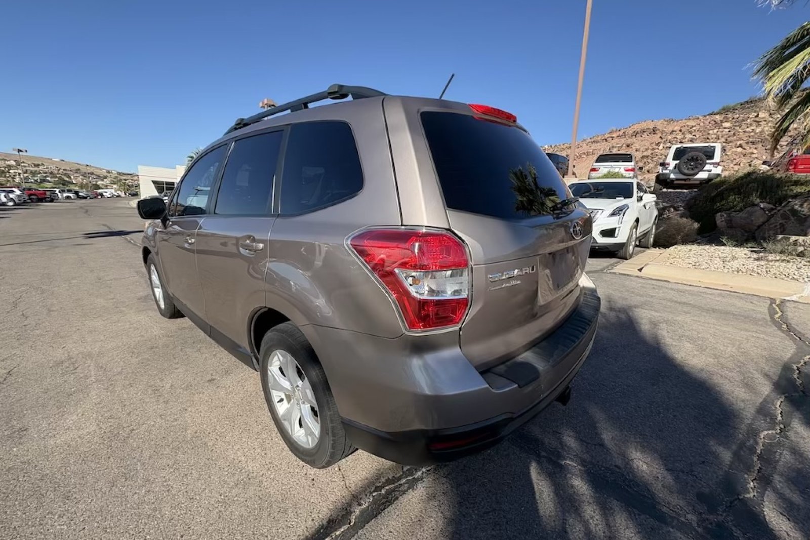 Used 2015 Burnished Bronze Metallic Subaru 2.5i Premium image 3