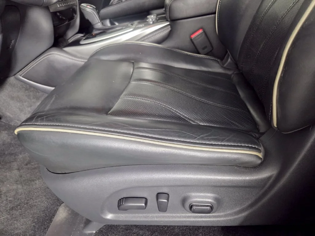 Used 2019 Liquid Platinum INFINITI LUXE image 10