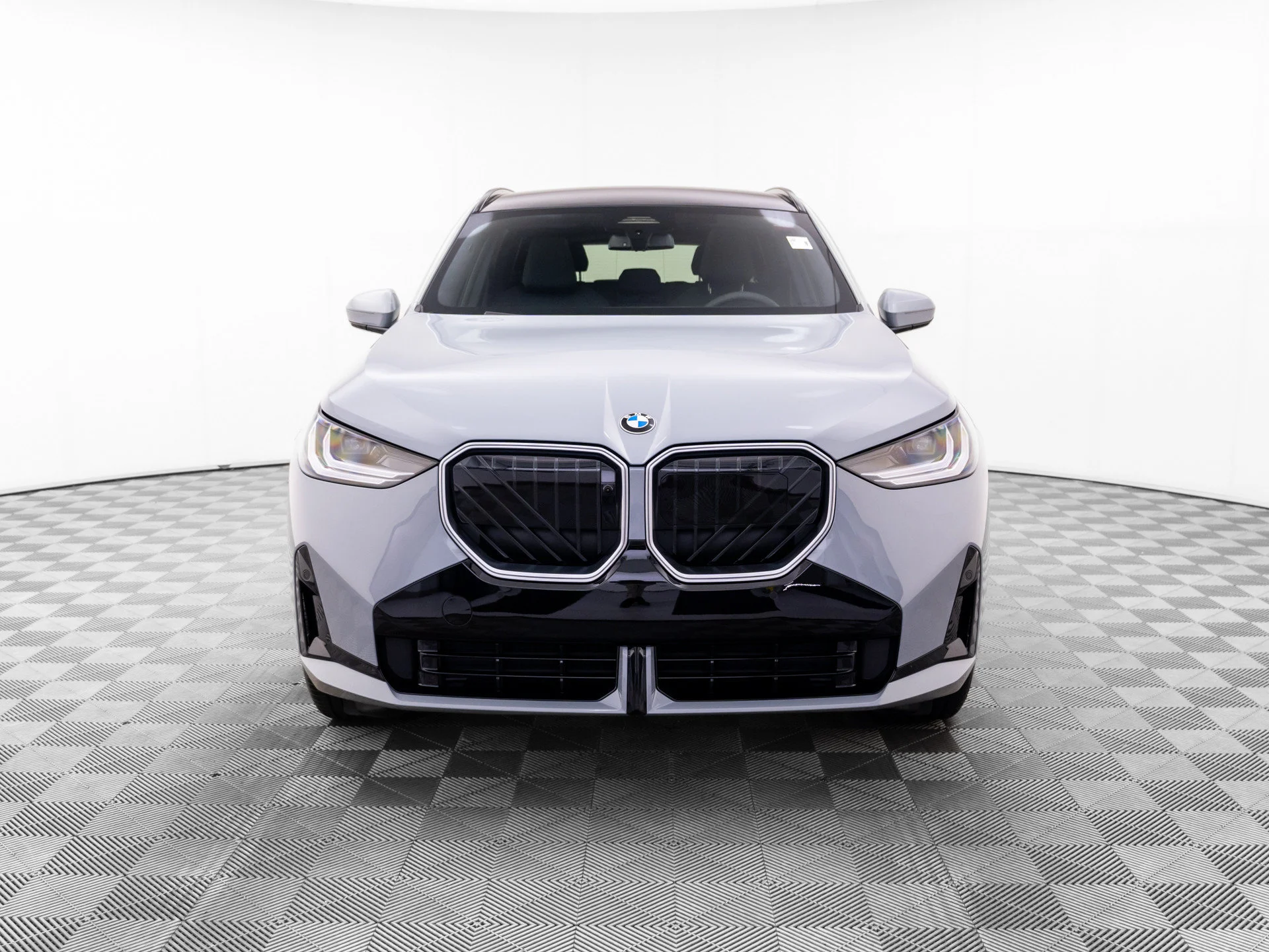 New 2026 Gray BMW 30 xDrive image 9