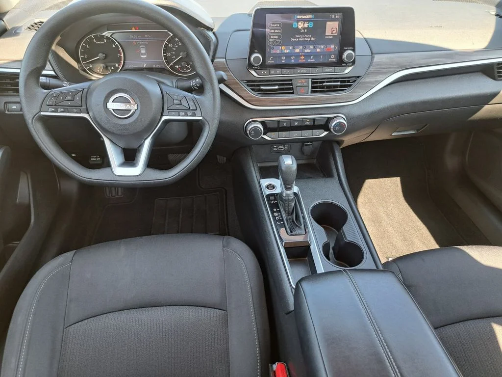 2025 Nissan Altima SV - Photo 20