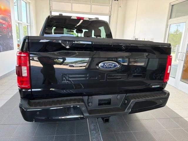 Certified Used 2021 Black Ford XLT image 6