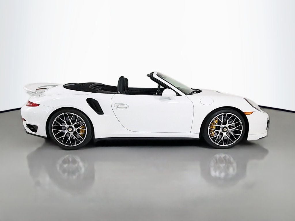 Used 2014 White Porsche Turbo Cabriolet image 9