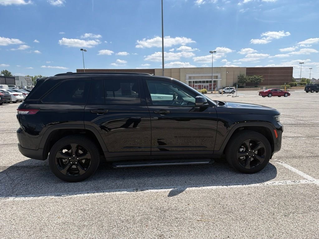 Used 2023 Black Jeep Limited image 6