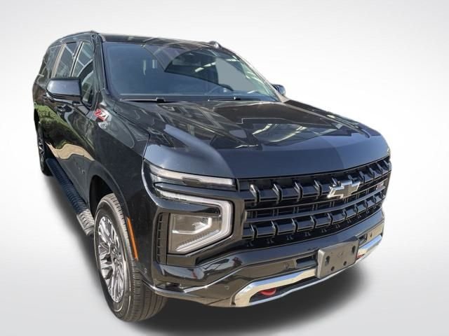 Used 2025 Black Chevrolet Z71 image 3