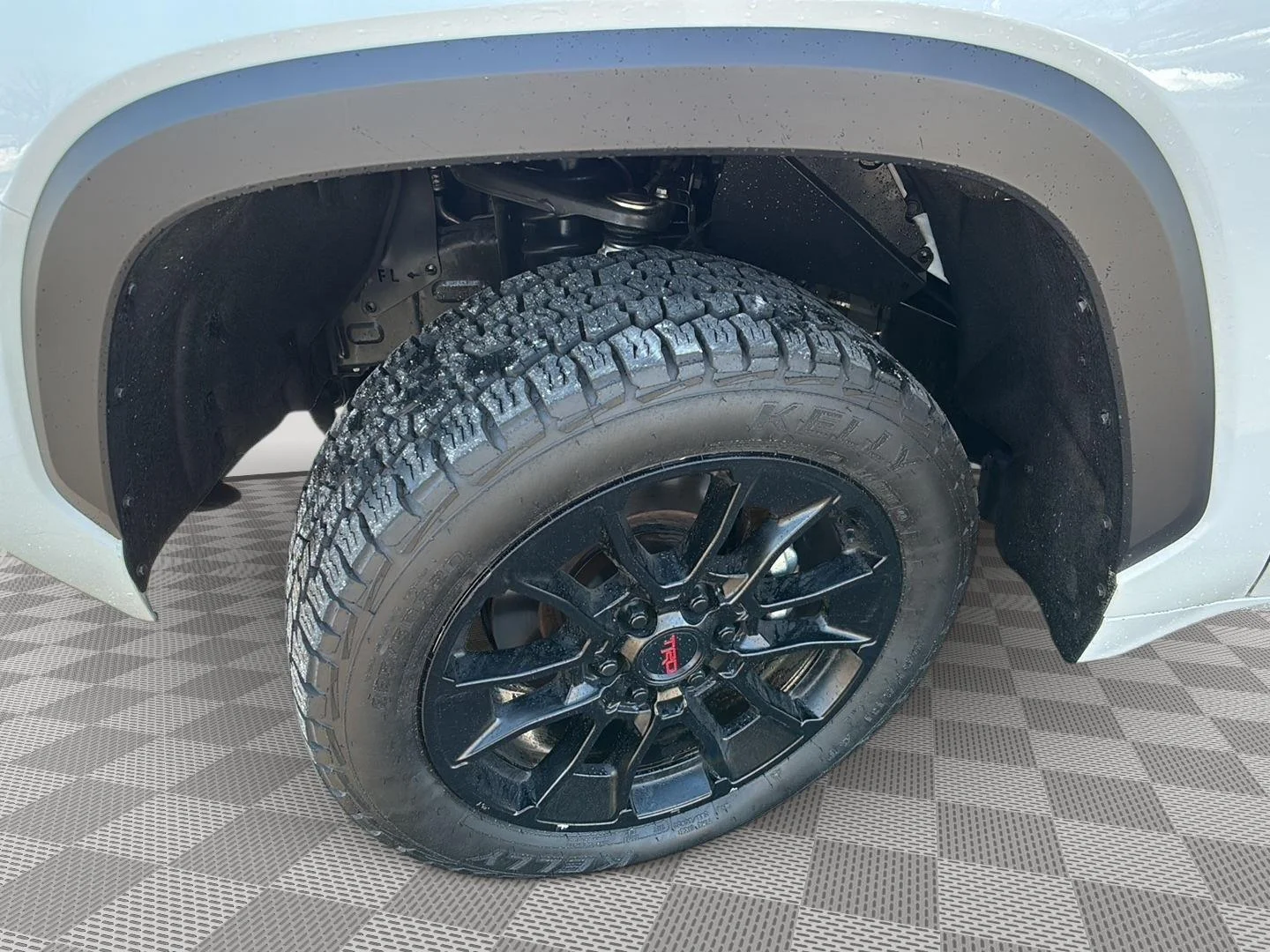 Used 2023 Ice Cap Toyota SR5 image 5