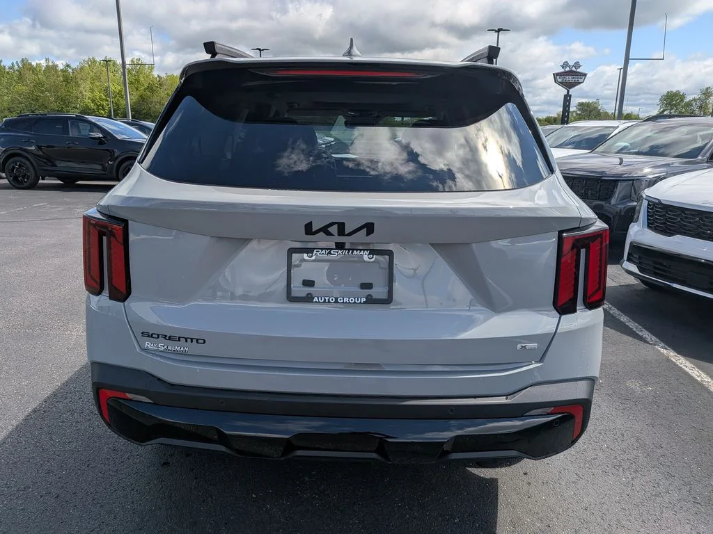 New 2026  Kia X-Line SX image 33