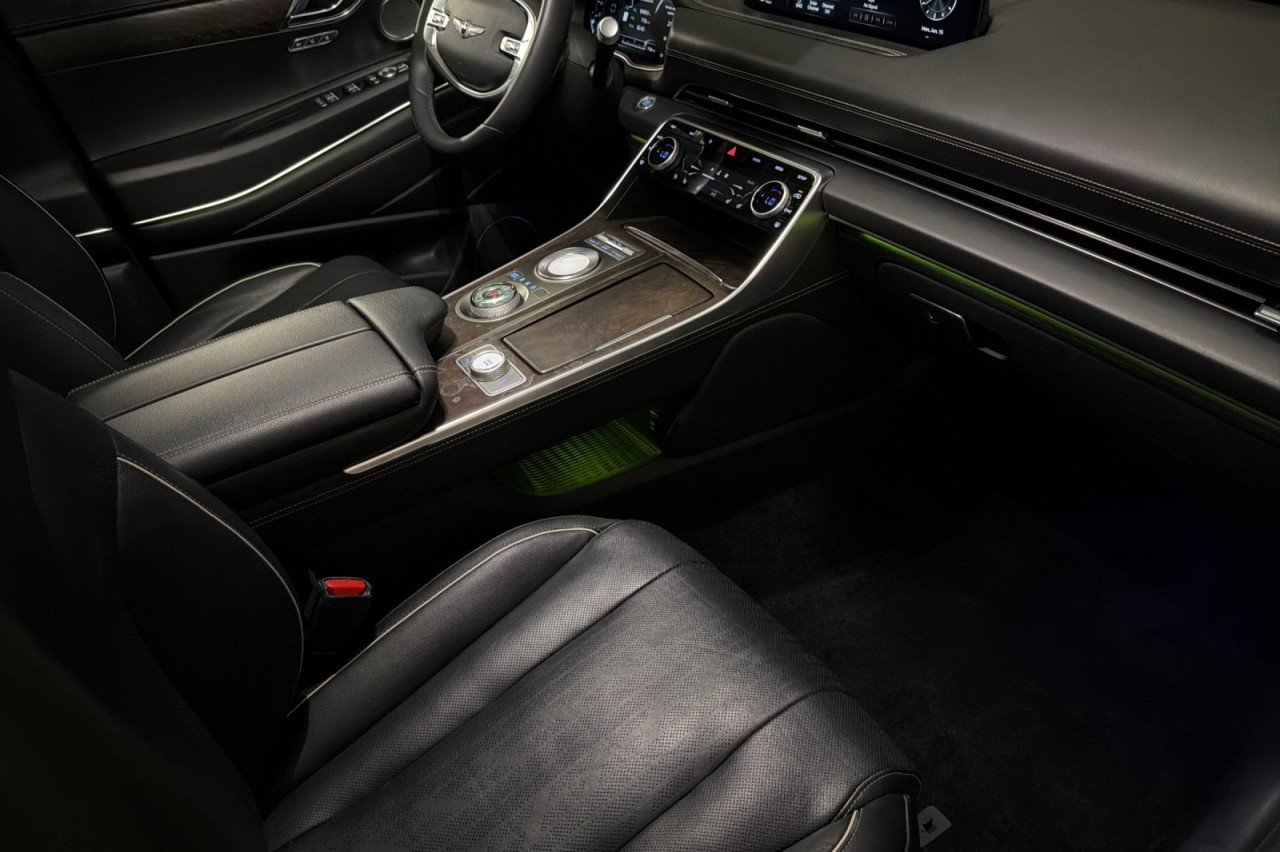 Used 2022 SILVER Genesis  image 15