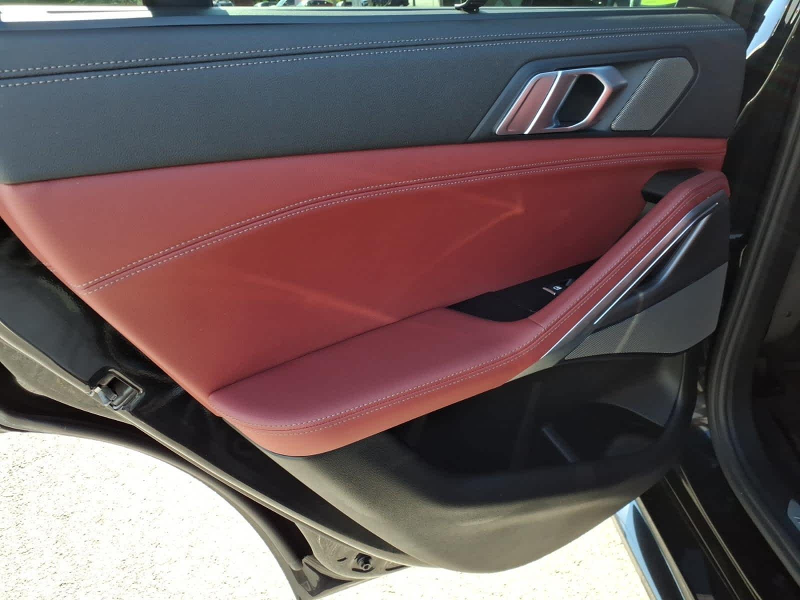 Used 2021 Black Sapphire Metallic BMW M50i image 12
