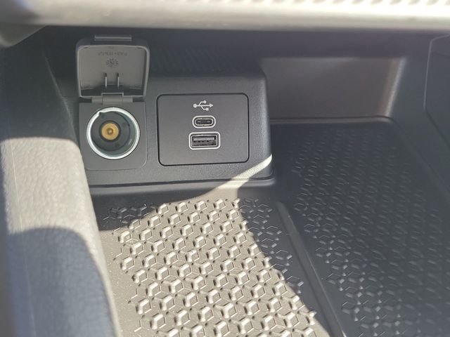 New 2026 Carbonized Gray Metallic Ford Big Bend® image 9
