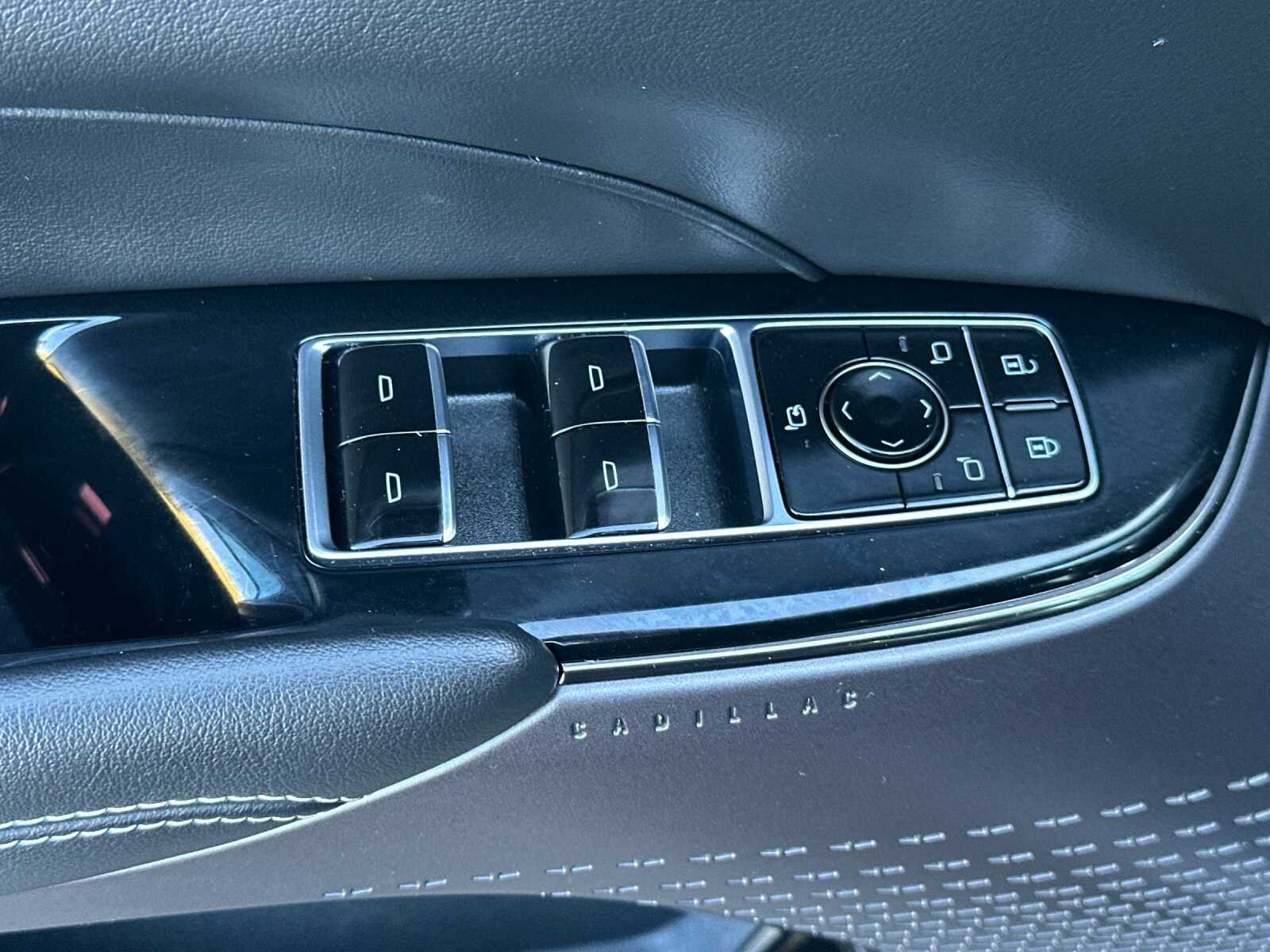 Used 2024 Silver Metallic Cadillac Luxury 4D Sport Utility image 13