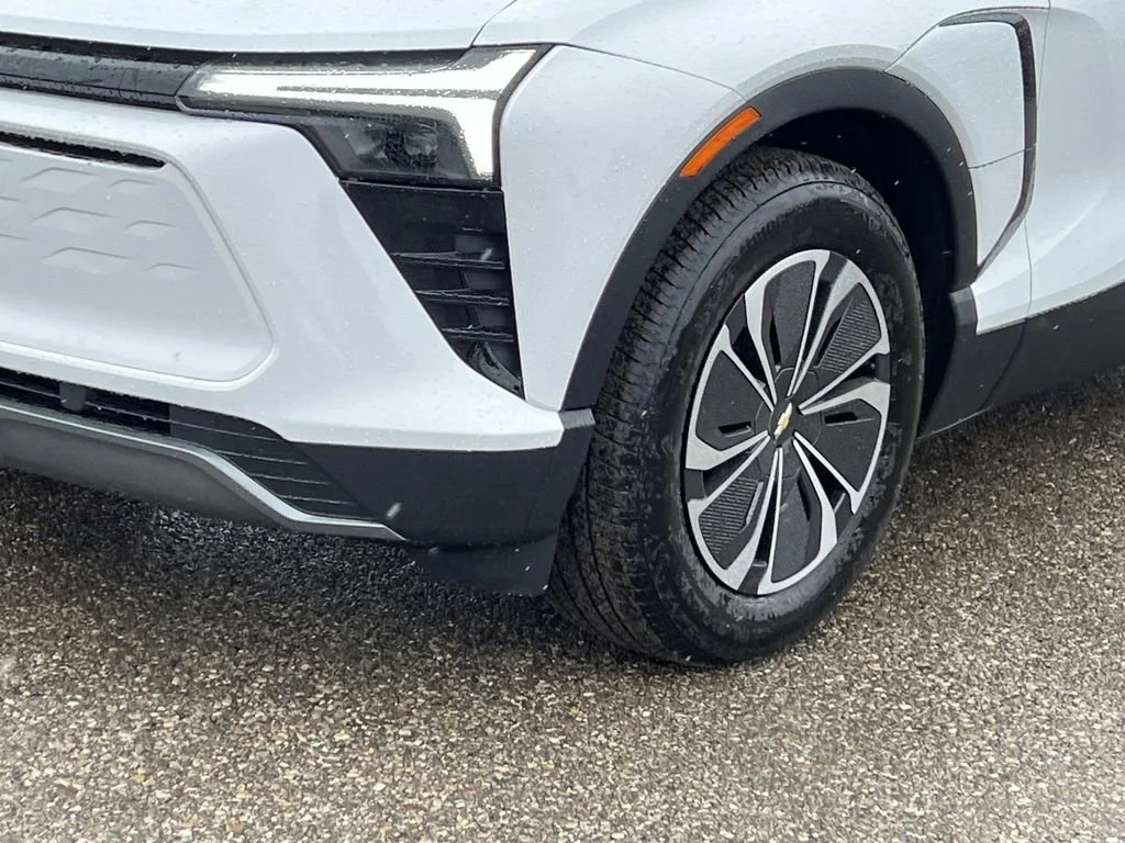 2026 Chevrolet Blazer EV LT - Photo 8