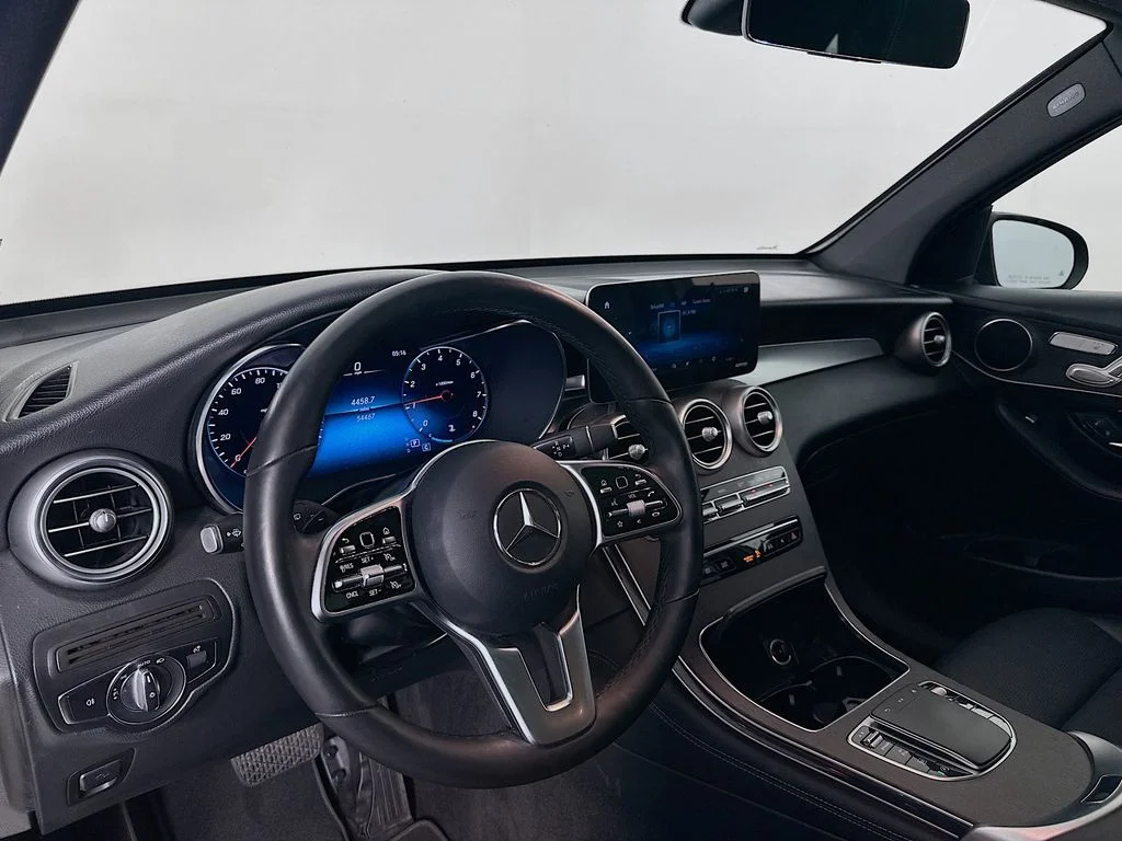 Used 2021 Black Mercedes-Benz GLC 300 image 8