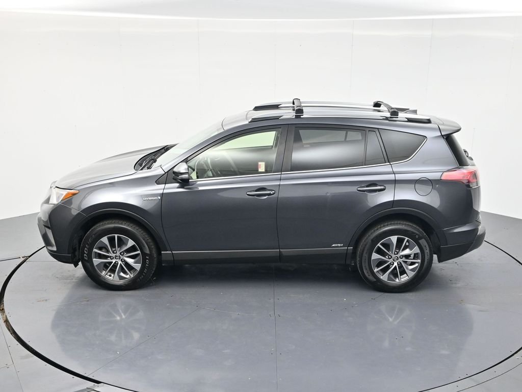 Used 2017 Magnetic Gray Metallic Toyota XLE image 43