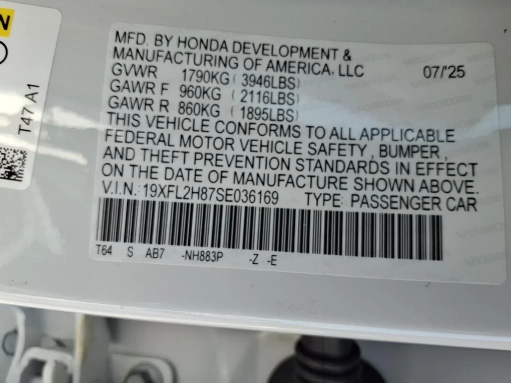 2025 Honda Civic Hatchback Sport - Photo 25