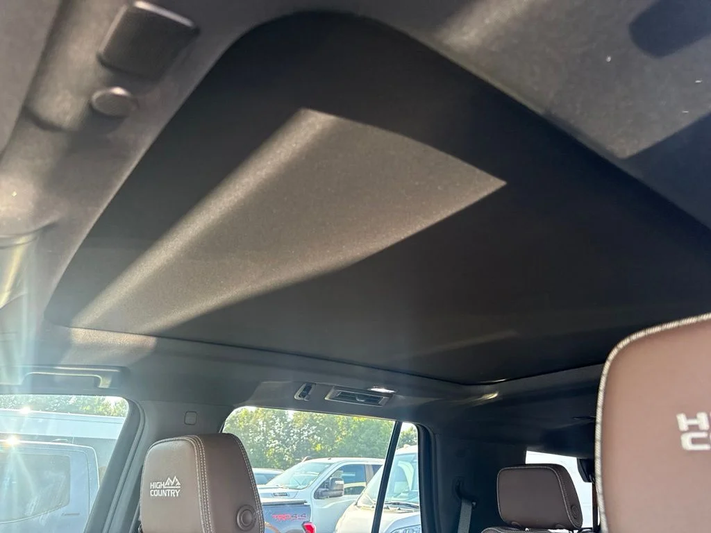 Used 2023 Beige Chevrolet High Country image 4