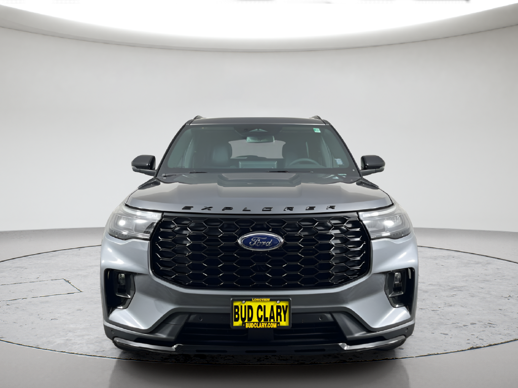 New 2026 Carbonized Gray Metallic Ford ST-Line image 2