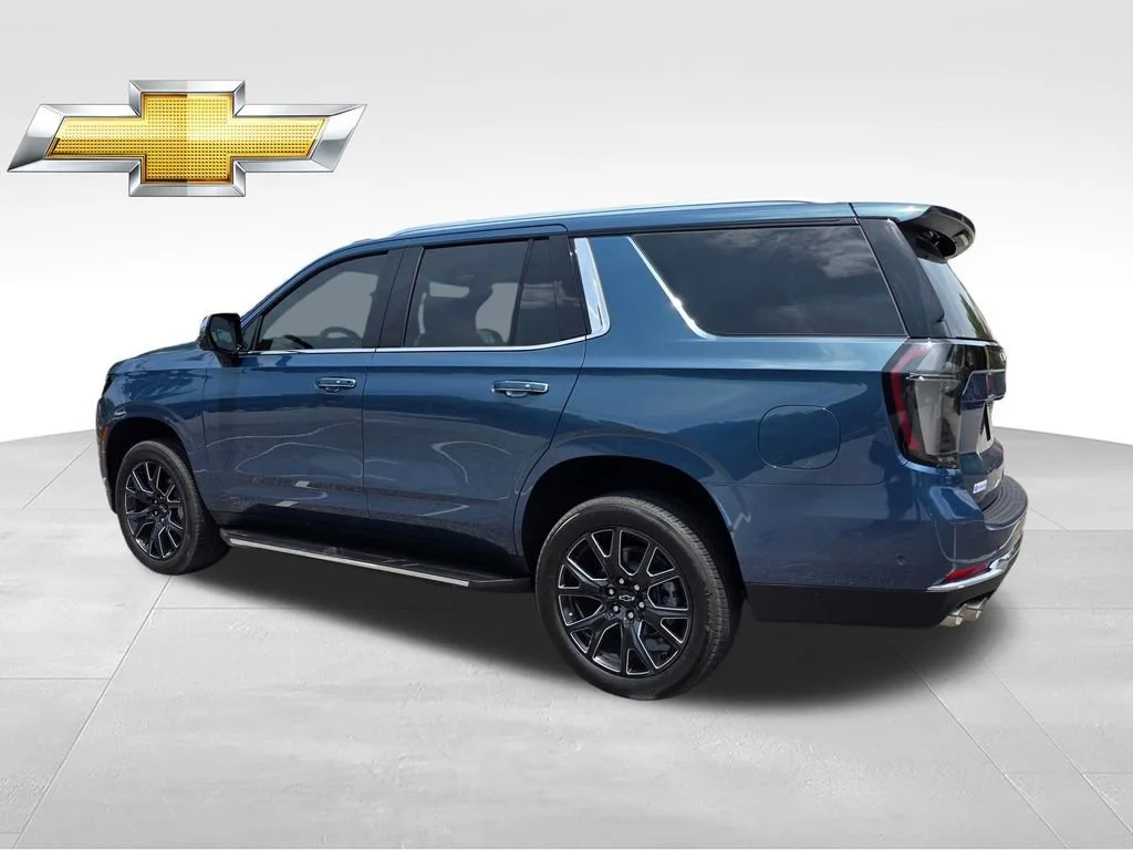 Used 2026 Lakeshore Blue Metallic Chevrolet Premier image 5