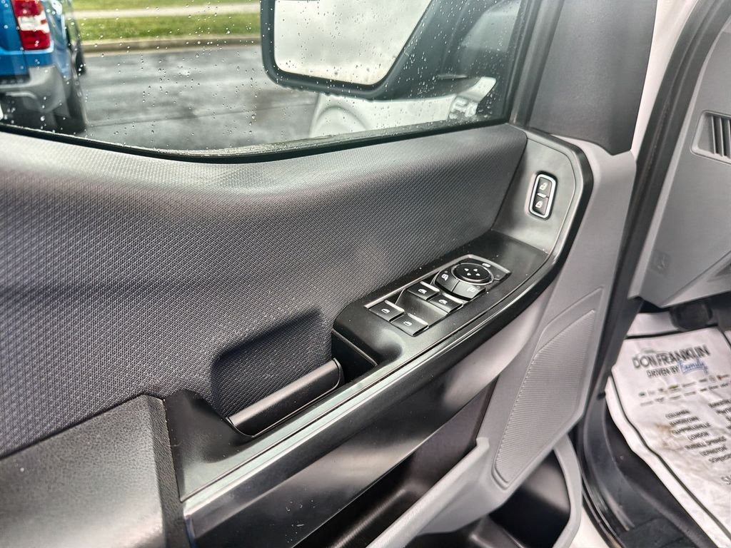 Used 2023 White Ford XL image 9