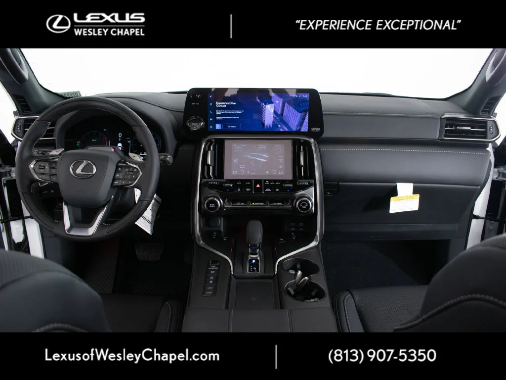 New 2026 Eminent White Pearl Lexus LX 700h LUXURY image 10