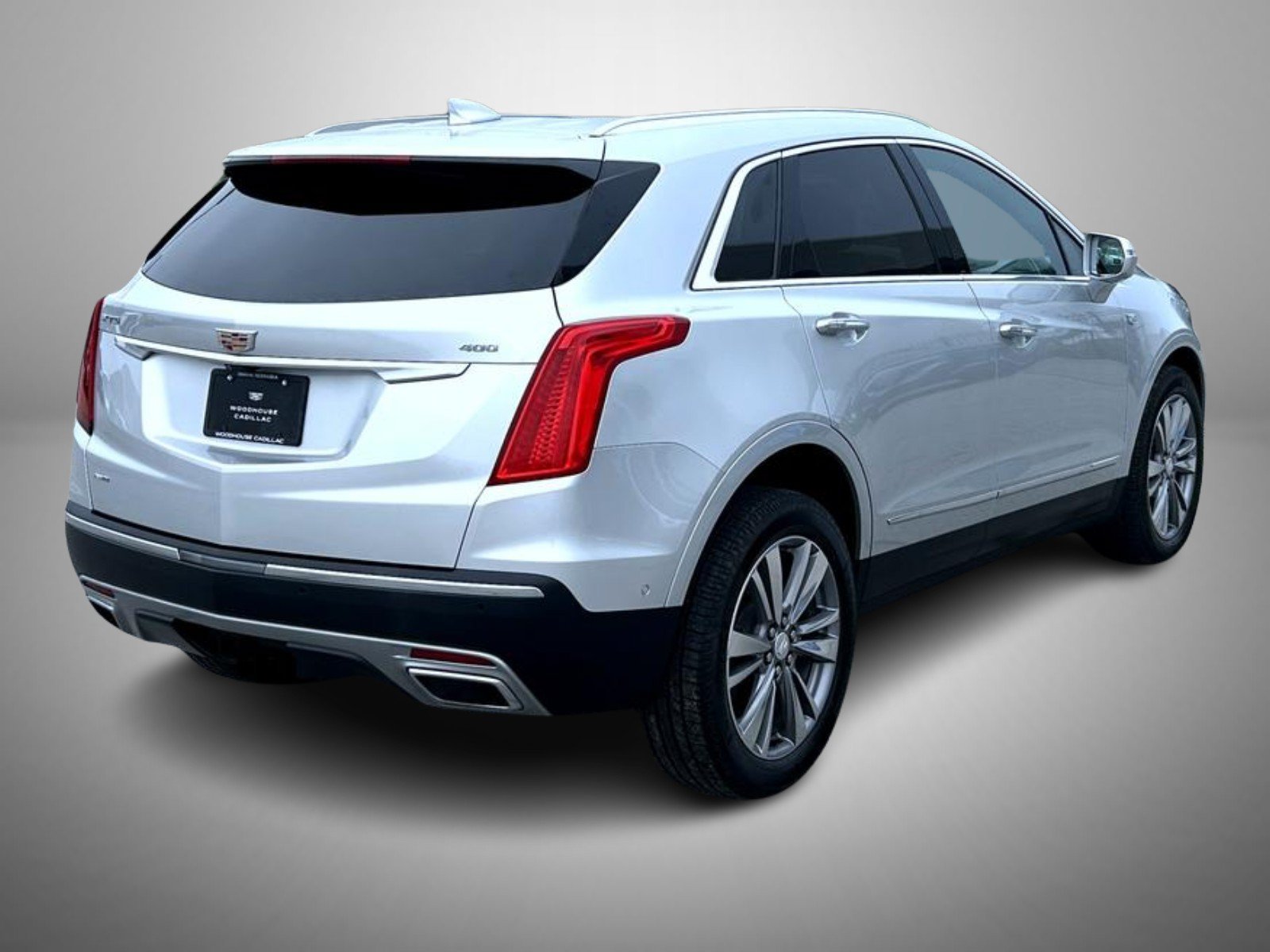 Used 2020 Silver Cadillac Premium Luxury image 5