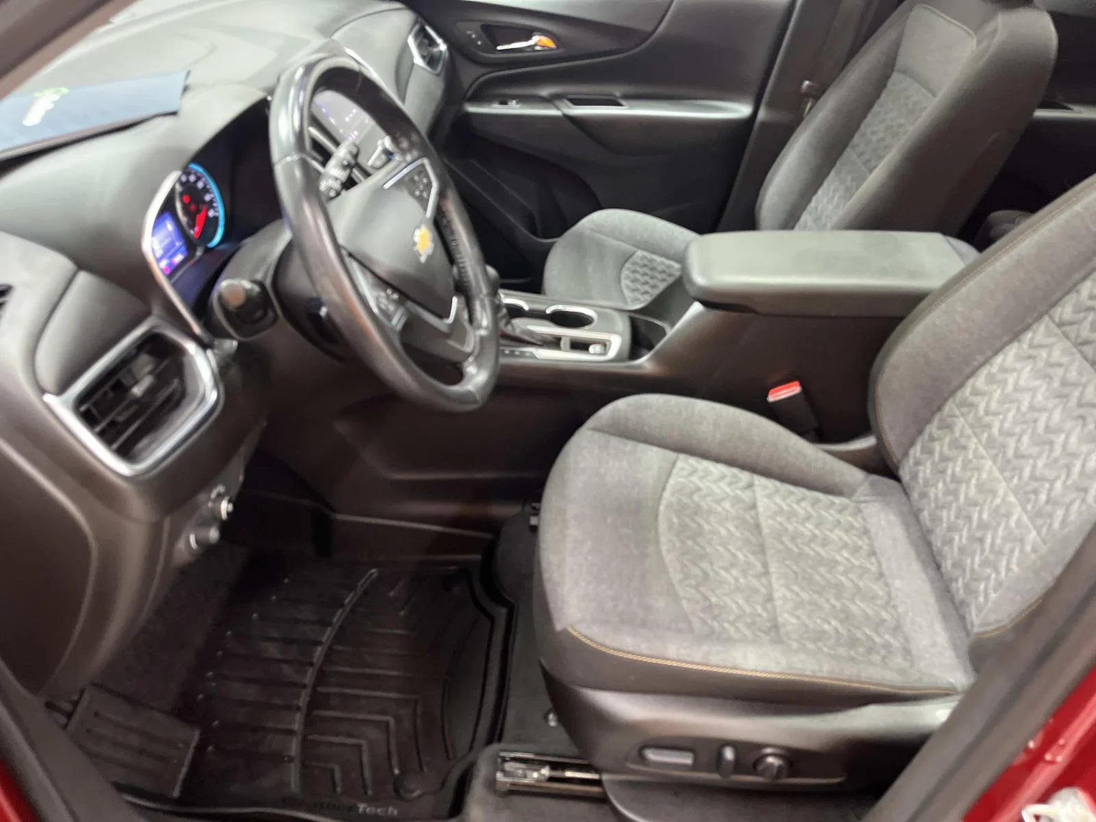 2022 Chevrolet Equinox LT - Photo 10